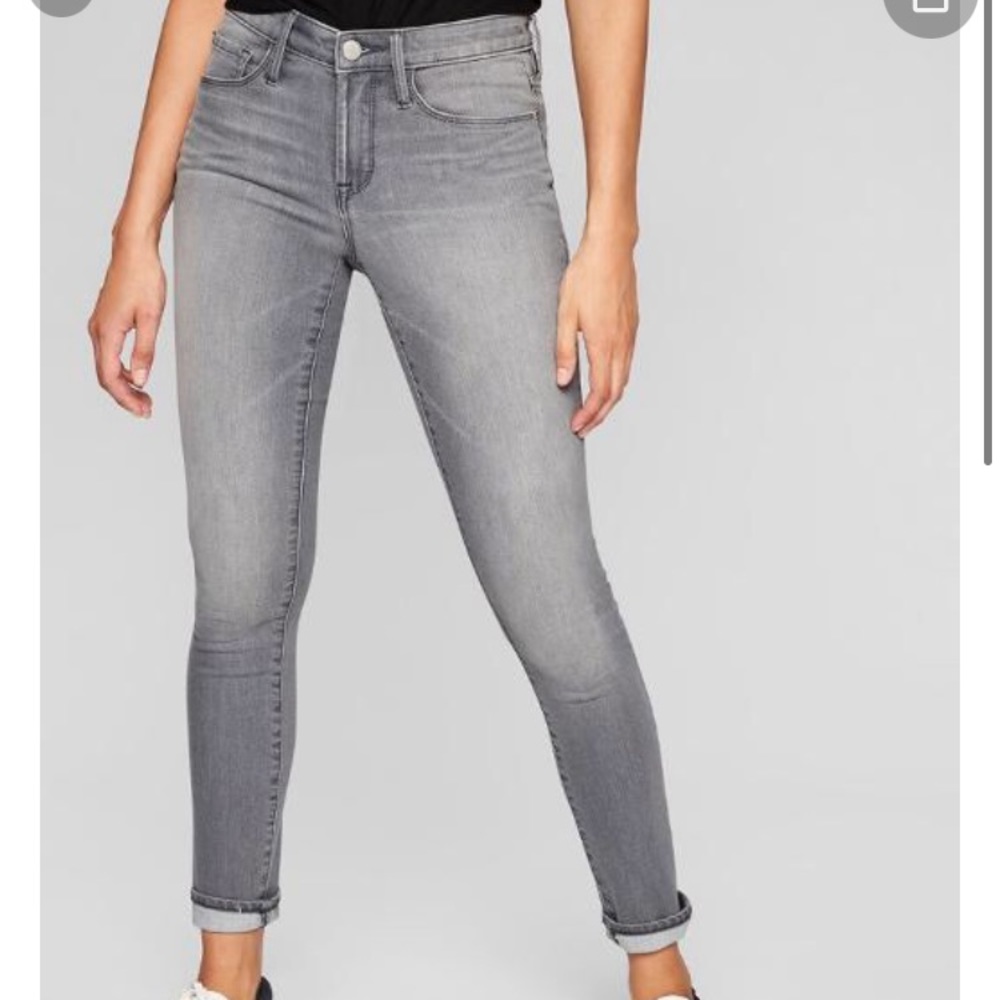 Gray Sculptek Jean
